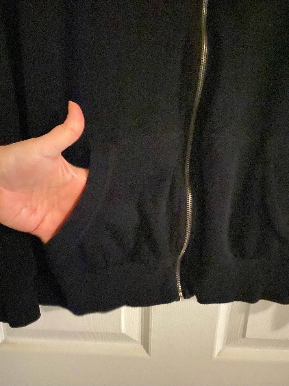 Torrid Black  Hoodie Sweater with Pink Rose Accent I Am Strong Plus Size 1X - Picture 6 of 6